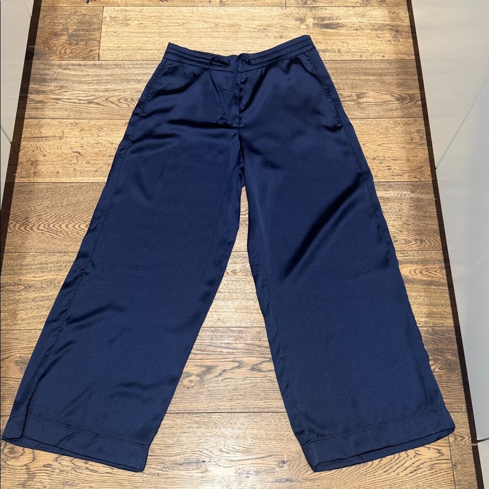 🌜2for$35🌛 Navy blue satin wide leg pants - Large